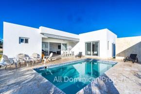 Villa 24, campo d mar 4, Ocean Village